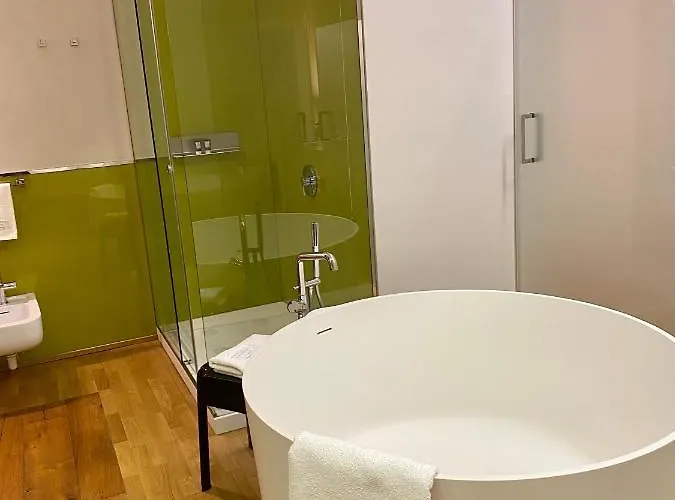 Pulejo אתר נופש מסינה