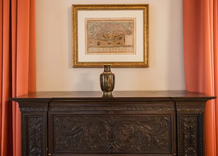 Pulejo 4* מסינה